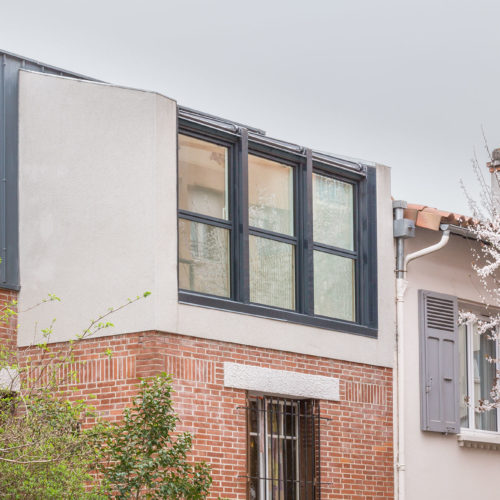 Le2bis-Agence d'architecture toulouse-Surélévation contemporaine minimaliste Maison Toulouse-Détail verrière-Bow windows